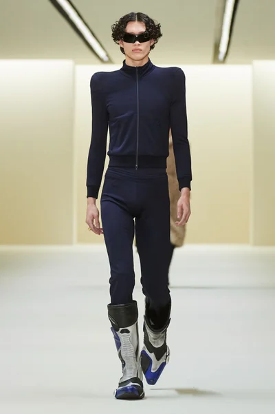 Look 38